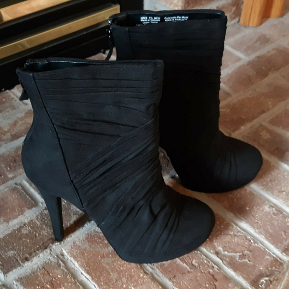 NIB Elle Ruched Stiletto Booties - Last Pair! - Picture 2 of 14